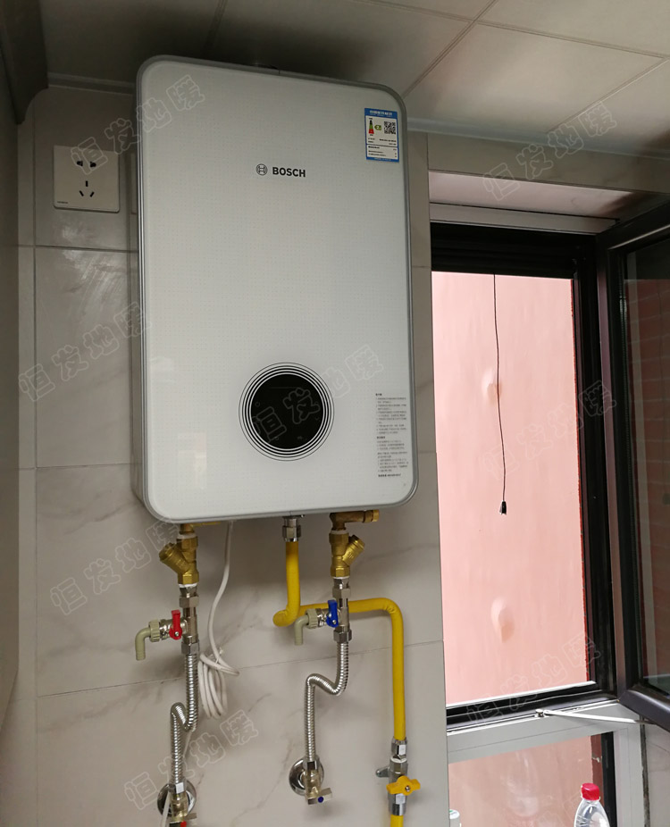 热水器施工现场